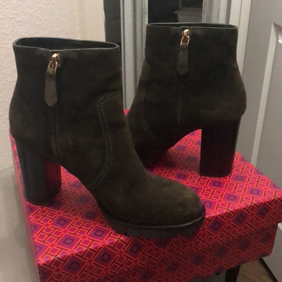 Tory Burch Sofia Lug Bootie - Picture 6 of 8